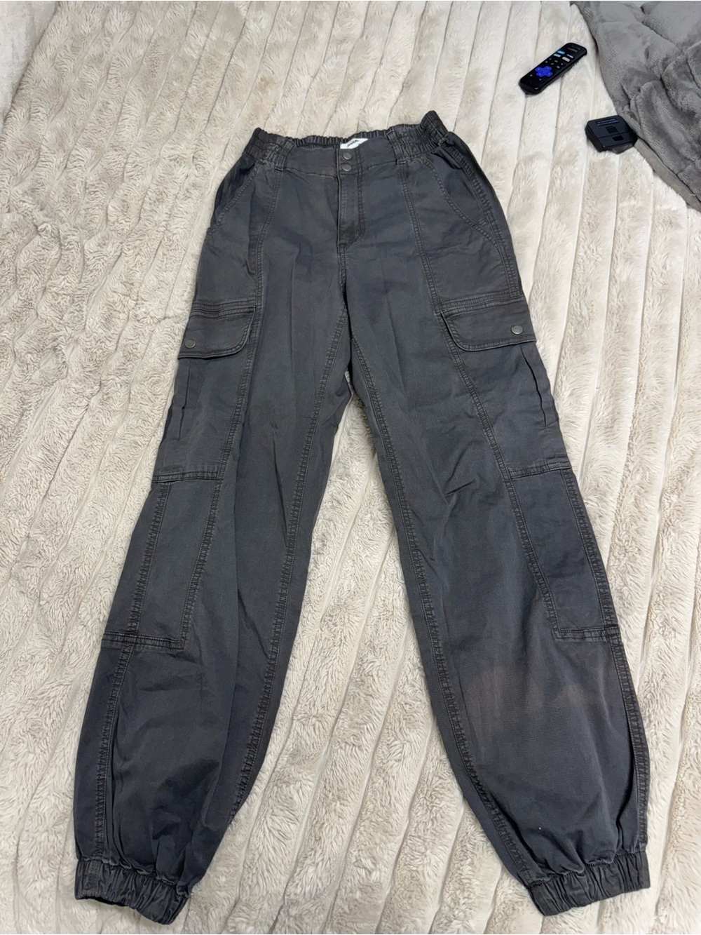 Garage Women’s Cargo Joggers